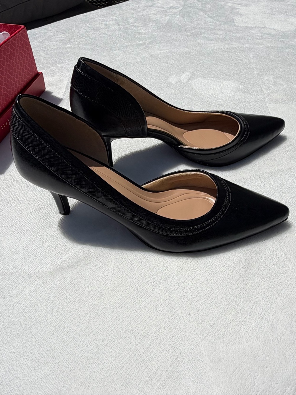 Kelly & Katie Shenna Pump Heel